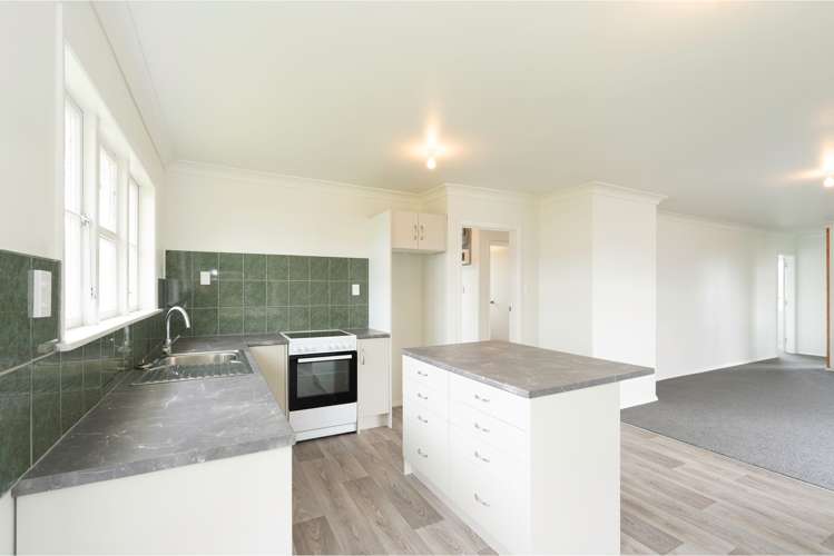 17 Bartholomew Road Levin_11