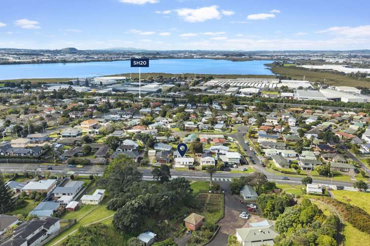 91 Coronation Road Mangere Bridge_22