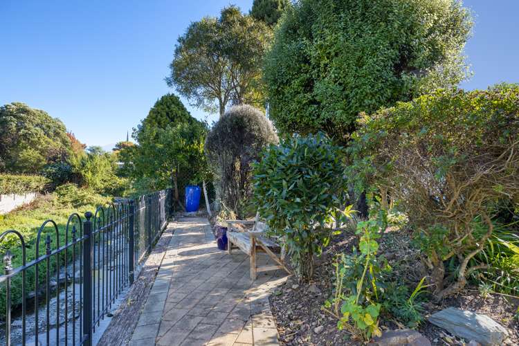 2/96 Nile Street Nelson City_16