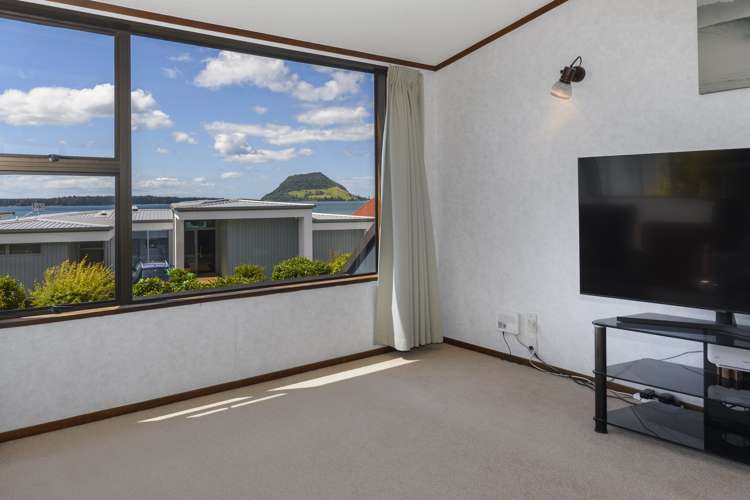 4 Aylesbury Terrace Otumoetai_18