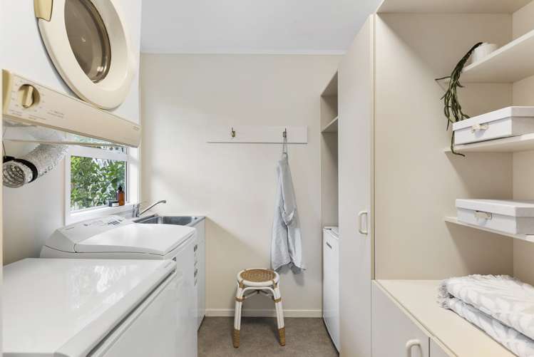 15/10 Gerard Way Saint Johns_15