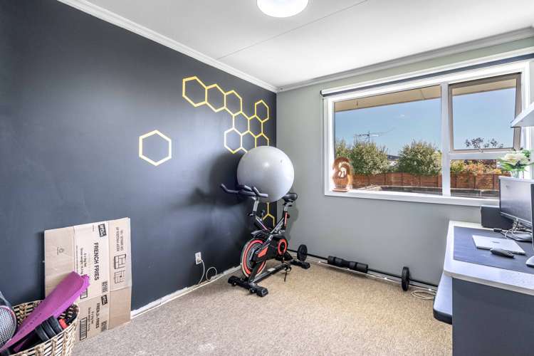 52 Arundel Crescent Strathern_7