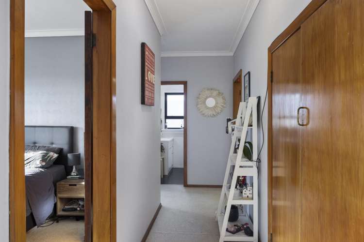 112 Glover Road Hawera_8