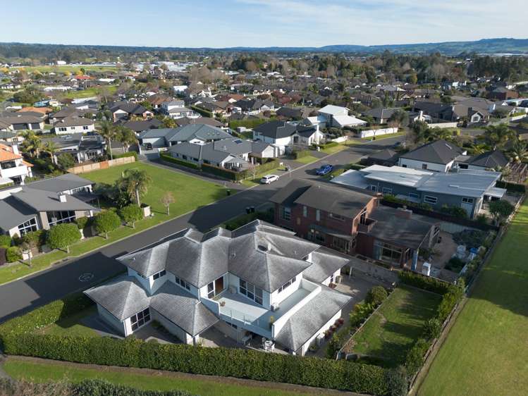 25 Contour Avenue Pyes Pa_21