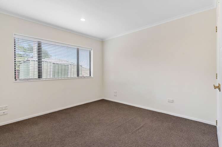 7 Isaac Place East Tamaki Heights_9