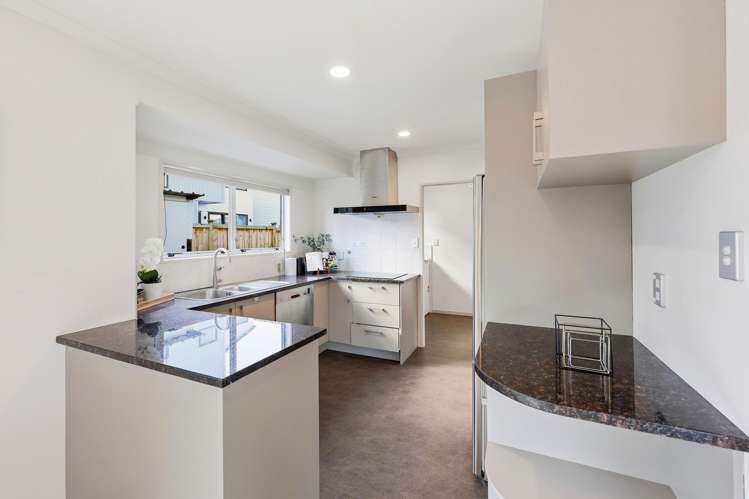 27 Galsworthy Place Bucklands Beach_9