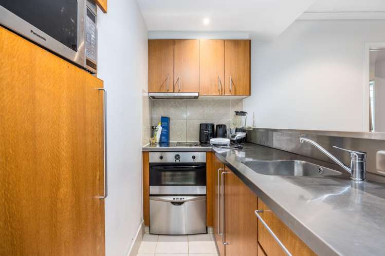 512/85 Customs Street West Auckland Central_7