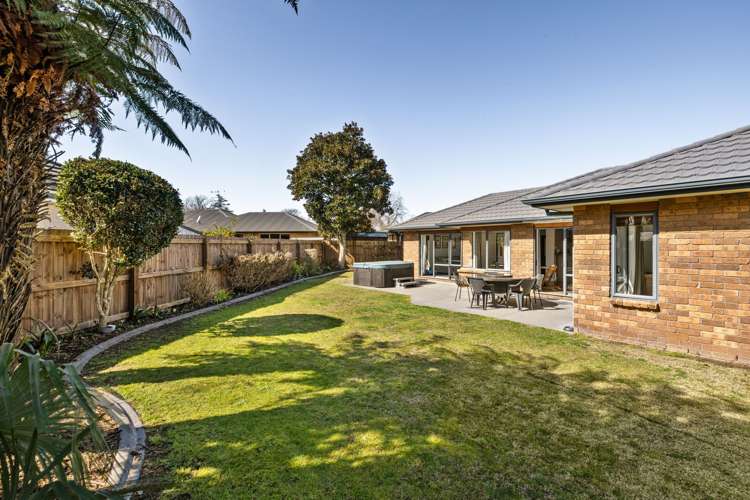 9 Christy Brown Place Leamington_21