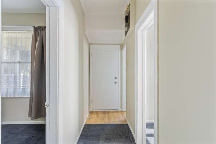 79A Swansea Road Stratford_12