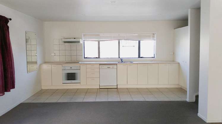 20/6 Ambrico Place New Lynn_12