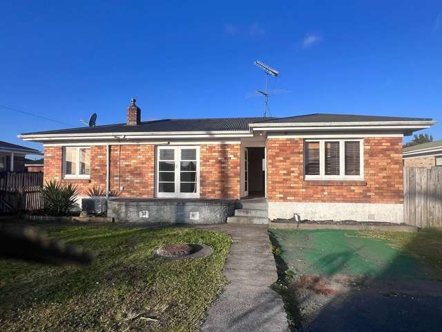 Affordable 3 Bedroom House For Rent In Papakura.