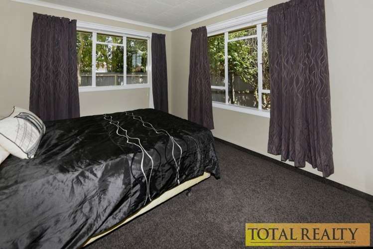 114 Gilberthorpes Road Hei Hei_12