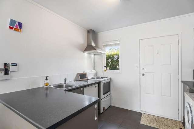 2/29 Ballarat Street Ellerslie_4