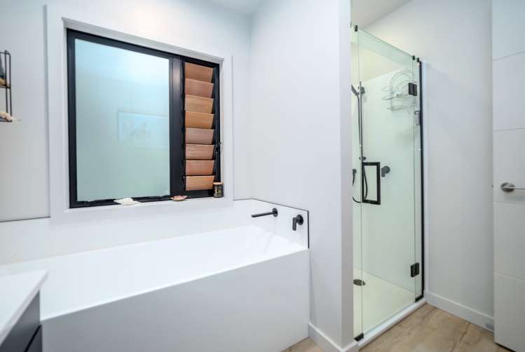 52 Cross Creek Road Featherston_23