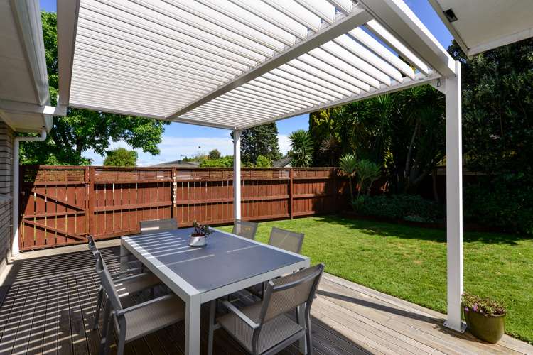 102 Oakfield Crescent Pukete_16