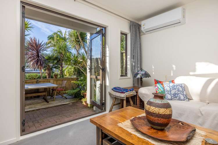 23/92 Bush Road_1