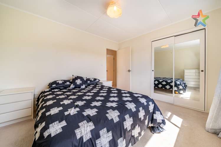 11 Mokopuna Grove Stokes Valley_9