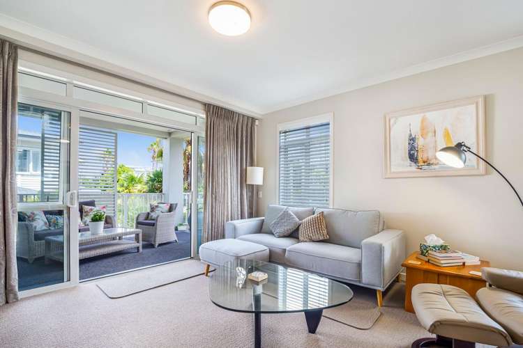 80 Landmark Terrace Orewa_5
