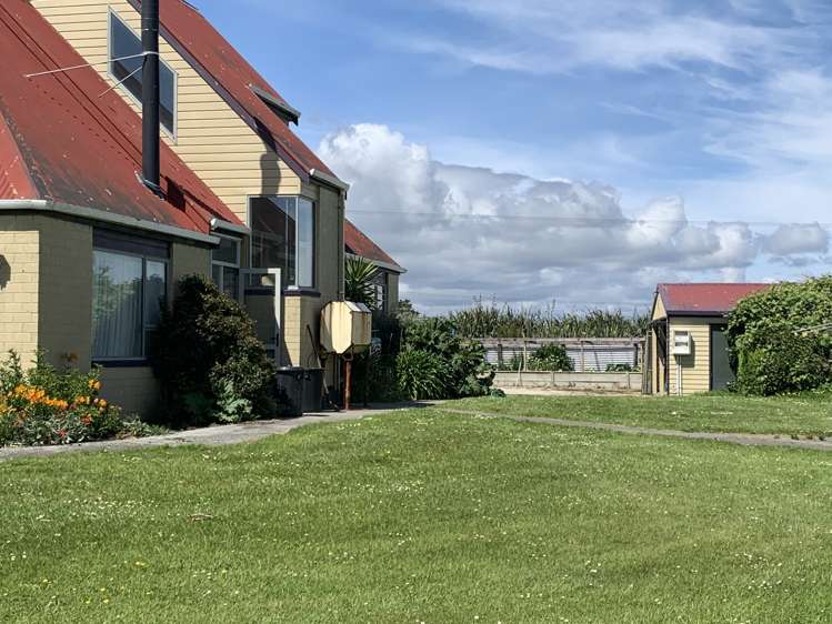 32 Greyhound Road Hokitika_23