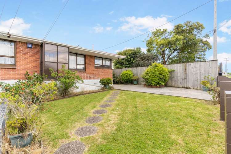 5 Earlsworth Road Mangere East_7