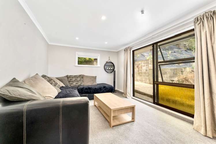 39 Jenner Road Toi Toi_13