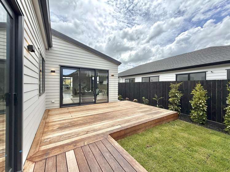 49 Tukutata Crescent Milldale_24