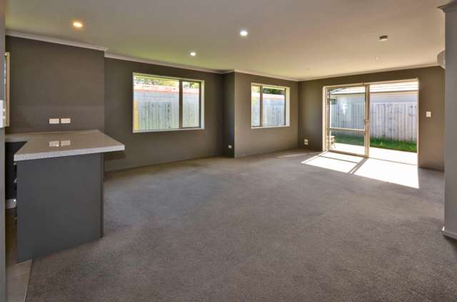 2 Vintners Lane Woolston_1