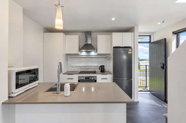 1/66 Roberton Road 10016_1