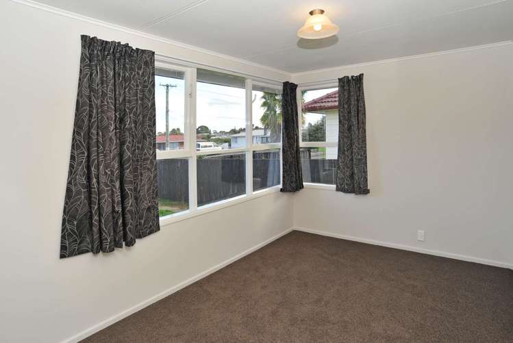 85 Blake Road Mangere East_5