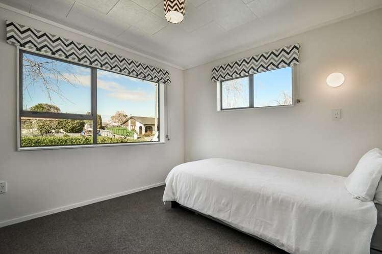 8 Palmer Place Parkvale_12