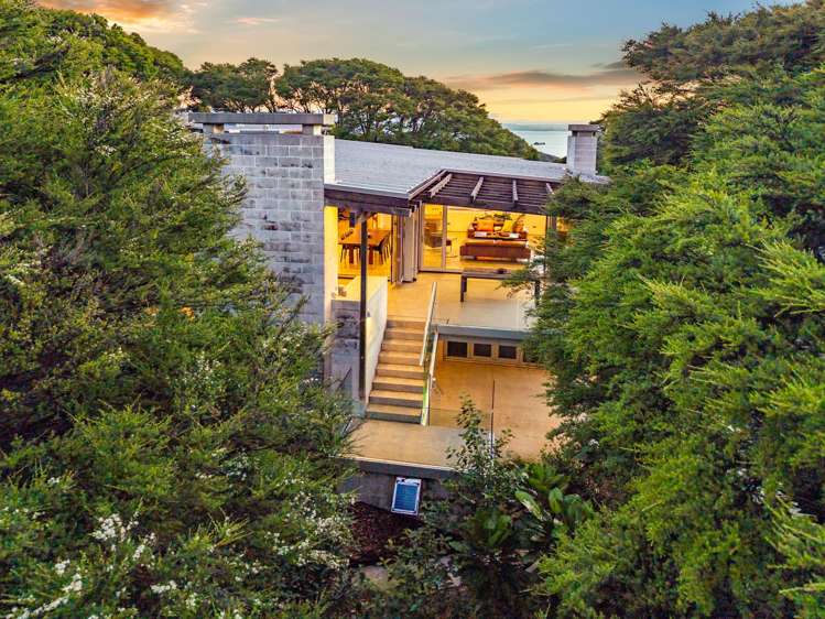 8 and 24 Te Matuku Point Lane Waiheke Island_21