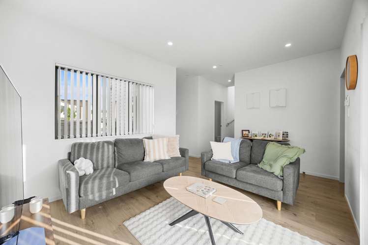 6 Faithful Drive Drury_8