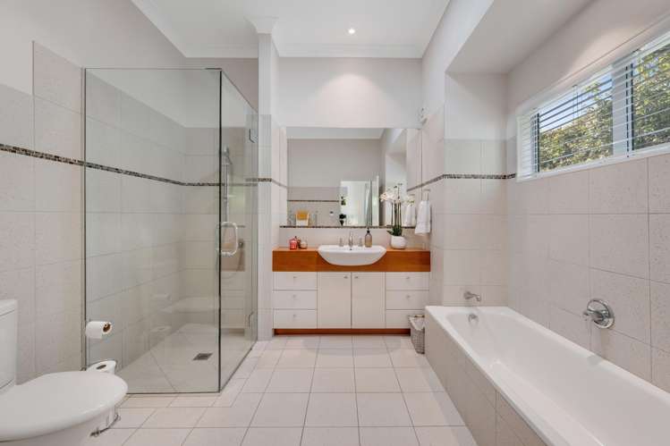 26 Copperfield Terrace Mellons Bay_34
