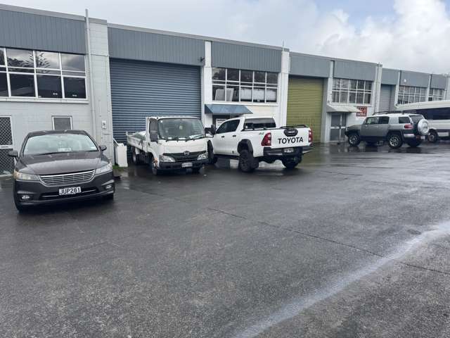 2/8 Ashfield Road Wairau Valley_1