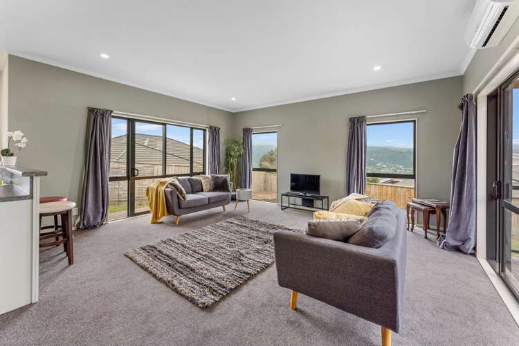 29 James Nairn Grove Riverstone Terraces_9