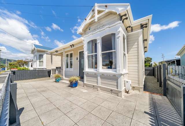 16 Heretaunga Street Petone_1