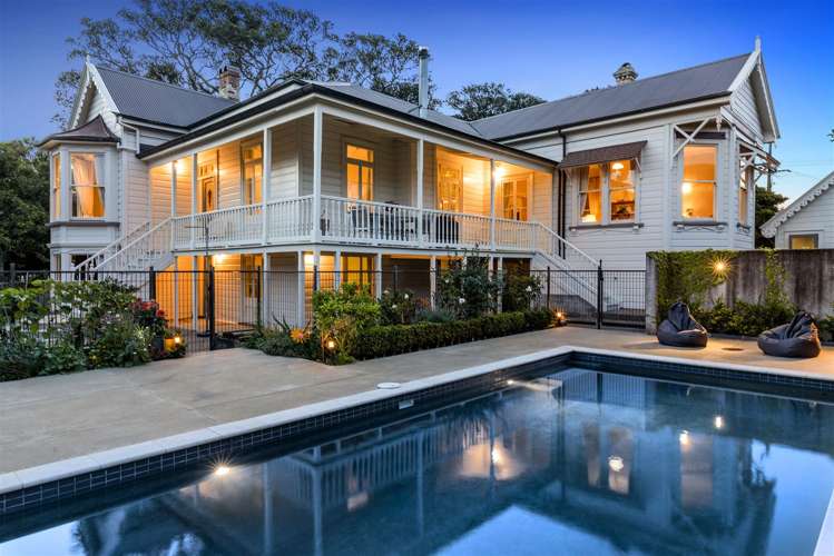 11 Maritime Terrace Birkenhead_12