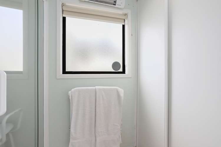 7a Sarona Avenue Glen Eden_15