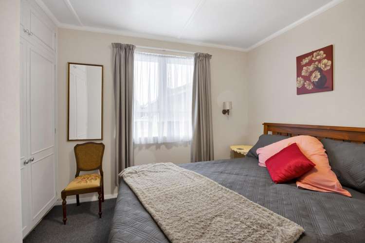 240 Egmont Street Patea_23