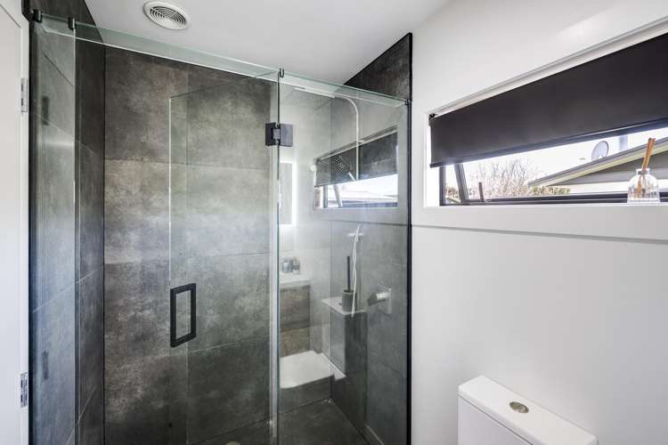 733 Ngaio Street Mahora_9