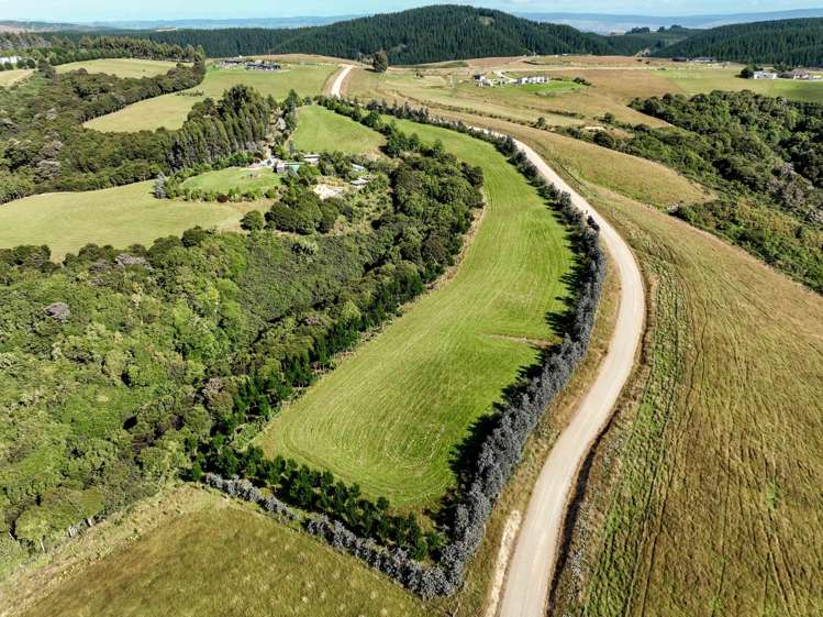 36 Kahu Ridge Taieri Mouth_28