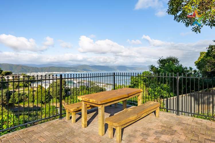 48 Korokoro Road Korokoro_18