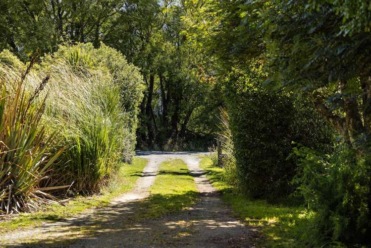 570 Glenorchy-Paradise Road Glenorchy_25