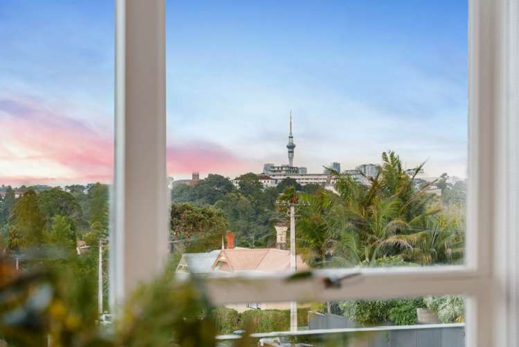 4/49 Western Springs Road Morningside_0