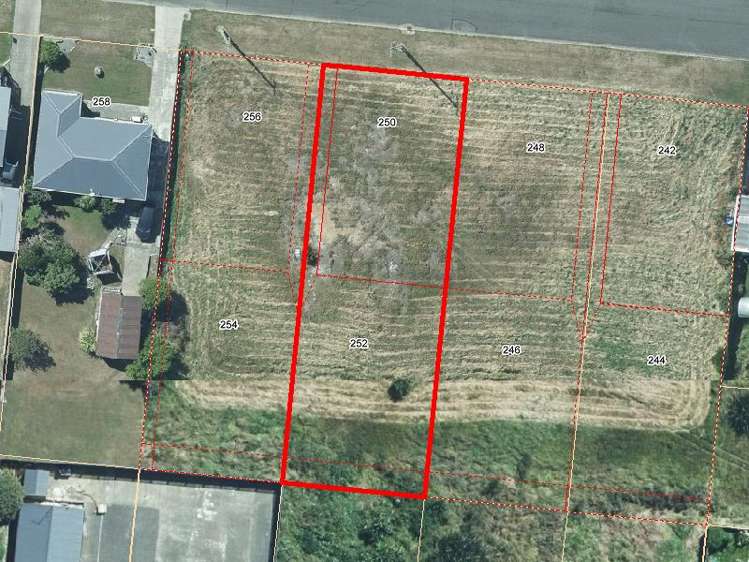 242 ,246, 250, 254 Bann Street Bluff_2