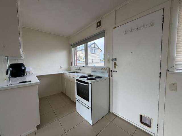 14/56 View Road Mount Eden_4