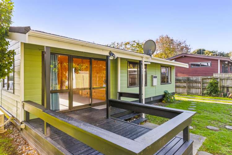 10 Nugget Grove Raumati Beach_8