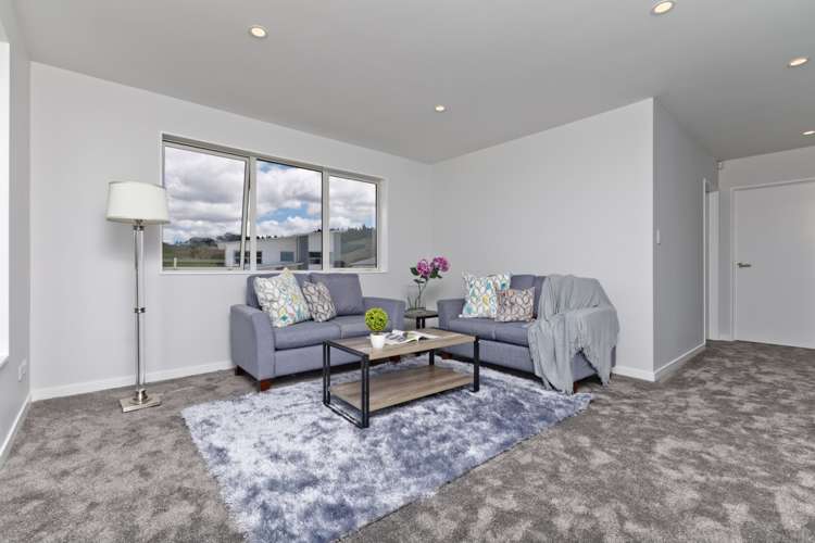 12 Ian Gordon Lane Orewa_13