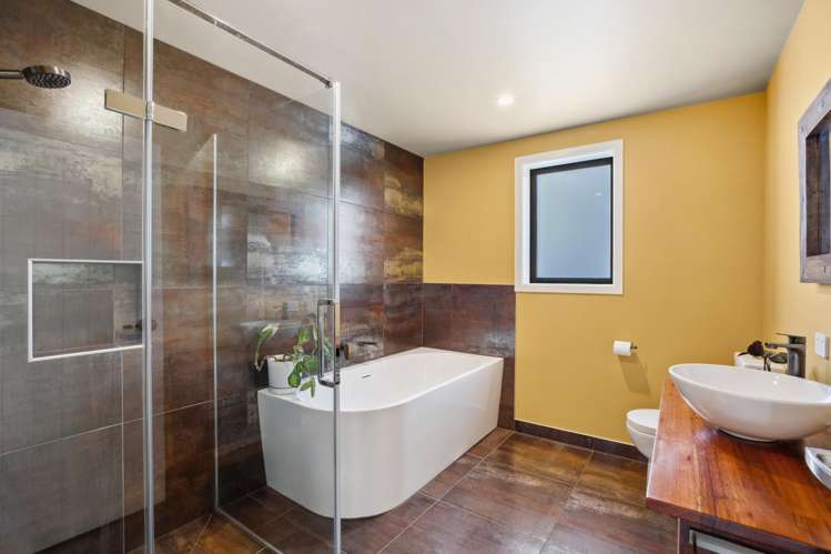 54 Nichol Street Lake Hawea_9