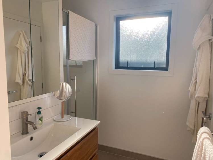 2c Otaimako Place Mangere_5